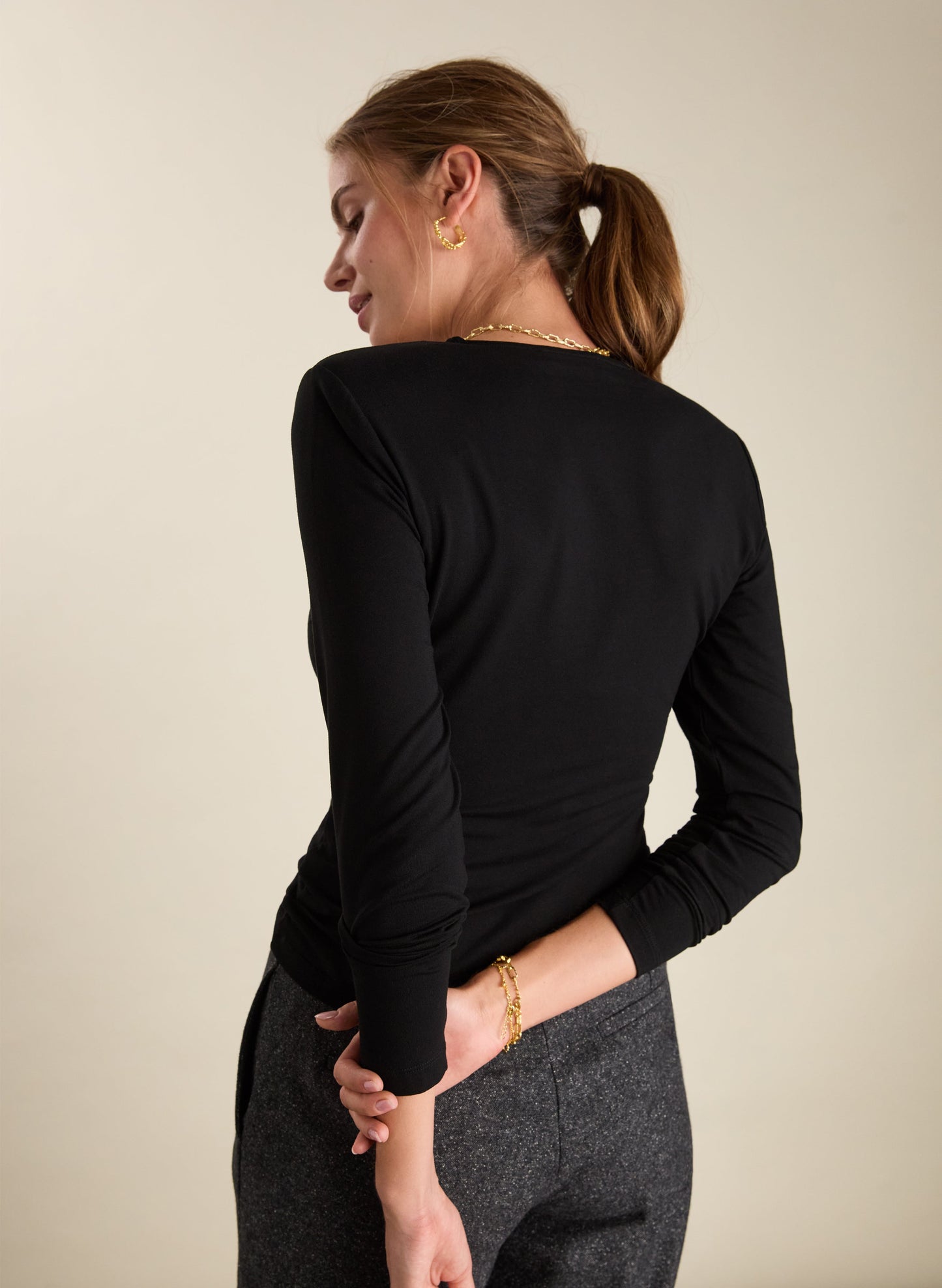 Shae Shoulder Pad Top